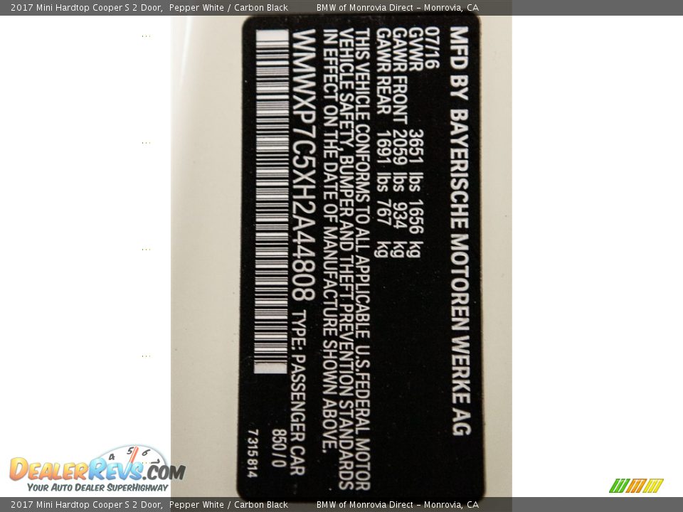 2017 Mini Hardtop Cooper S 2 Door Pepper White / Carbon Black Photo #10