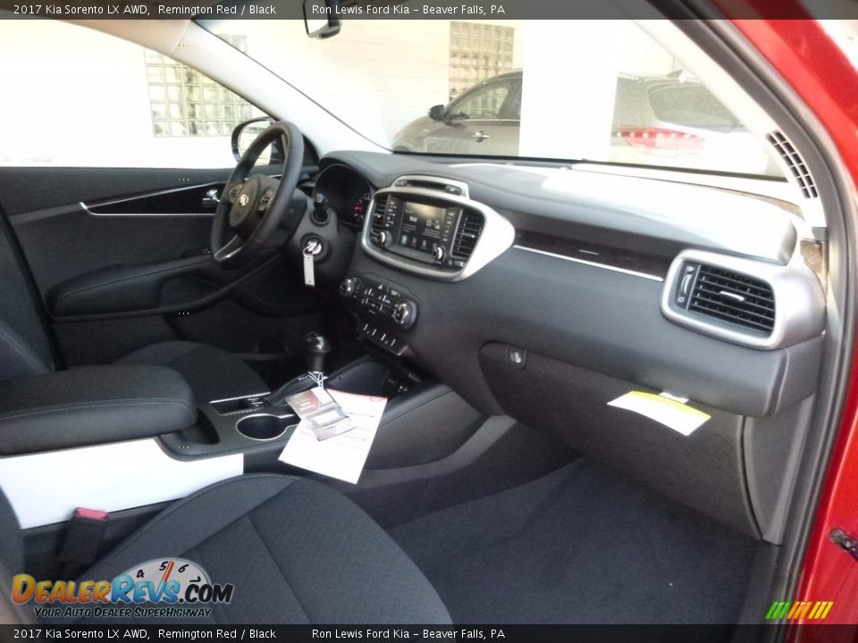 Black Interior - 2017 Kia Sorento LX AWD Photo #2