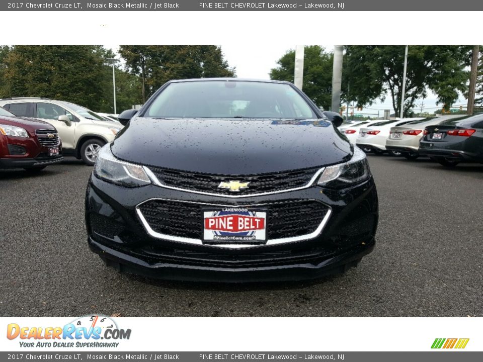 2017 Chevrolet Cruze LT Mosaic Black Metallic / Jet Black Photo #2