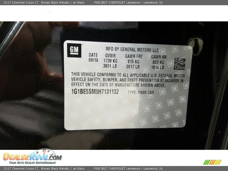 2017 Chevrolet Cruze LT Mosaic Black Metallic / Jet Black Photo #7