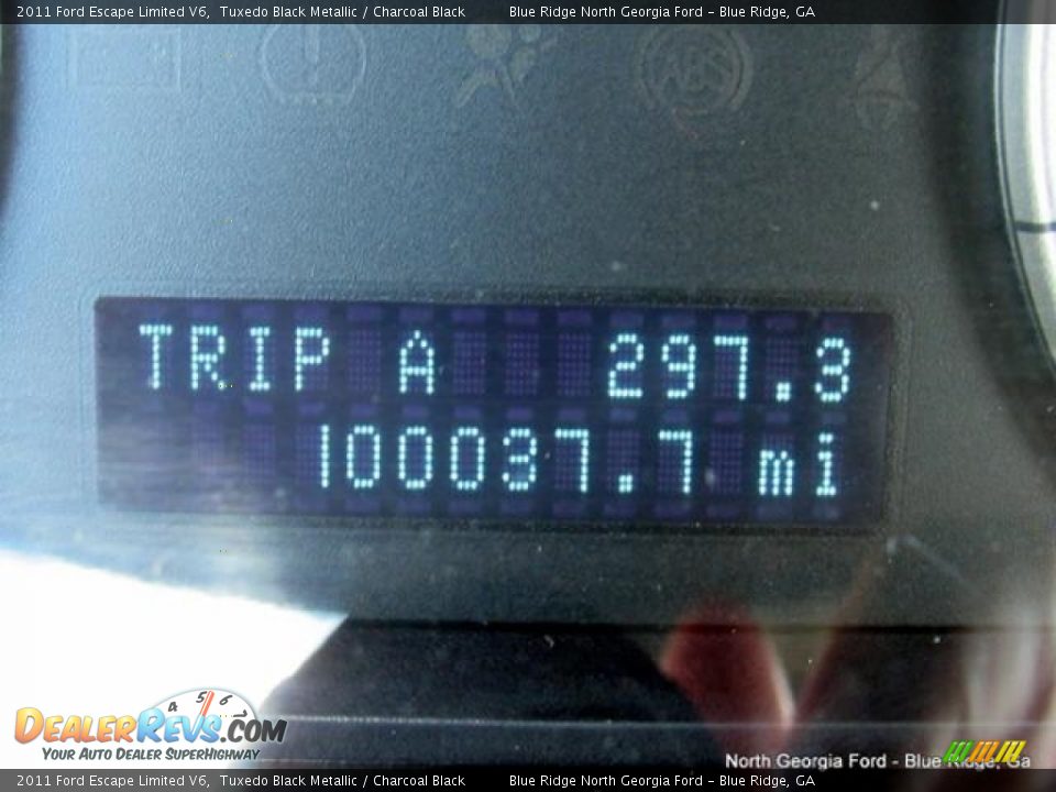 2011 Ford Escape Limited V6 Tuxedo Black Metallic / Charcoal Black Photo #19