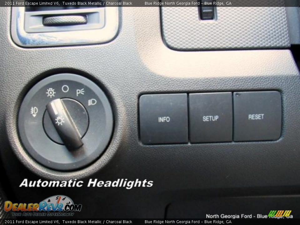 2011 Ford Escape Limited V6 Tuxedo Black Metallic / Charcoal Black Photo #23