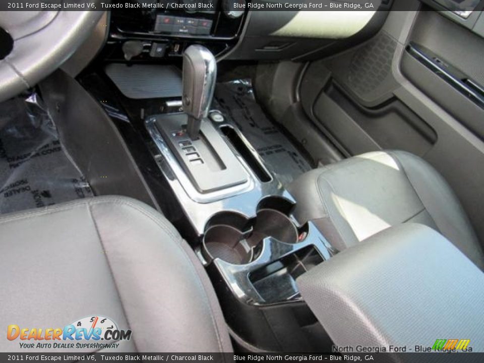 2011 Ford Escape Limited V6 Tuxedo Black Metallic / Charcoal Black Photo #24