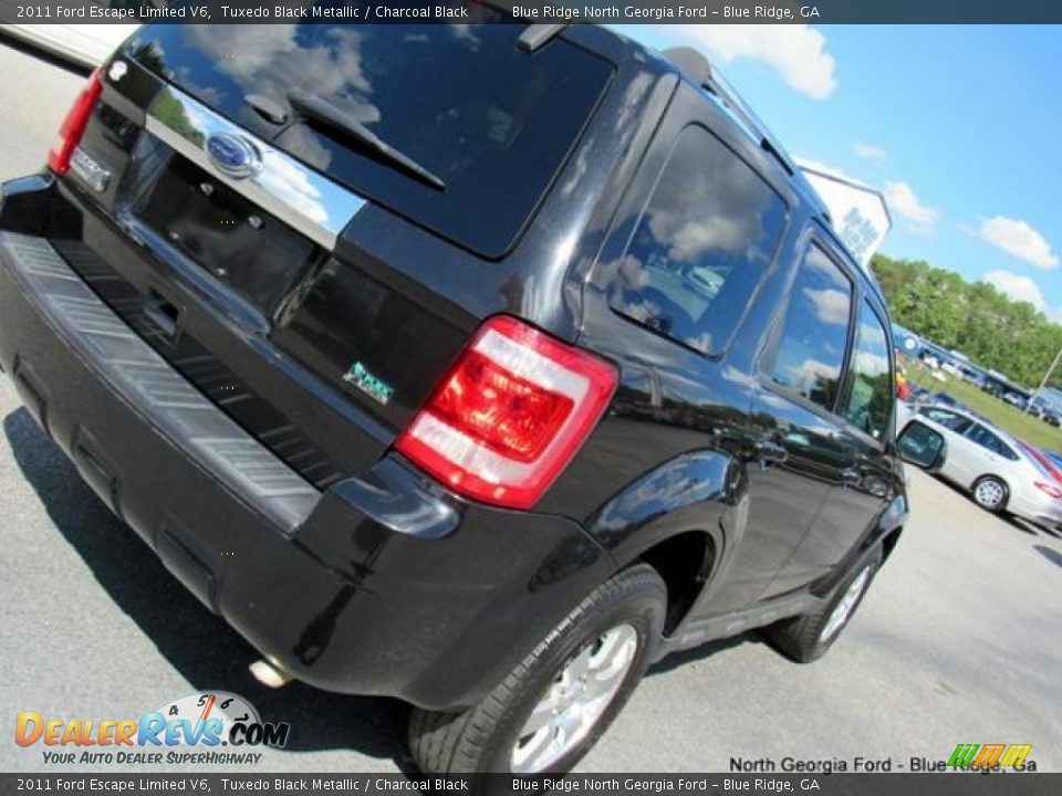 2011 Ford Escape Limited V6 Tuxedo Black Metallic / Charcoal Black Photo #34