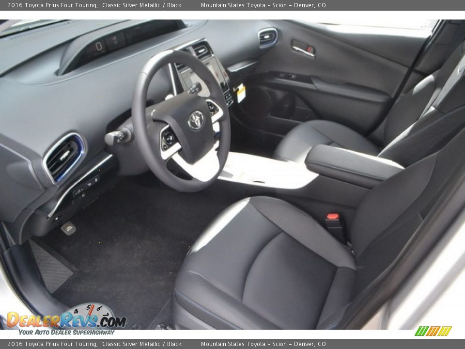 2016 Toyota Prius Four Touring Classic Silver Metallic / Black Photo #5