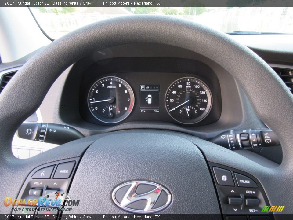 Controls of 2017 Hyundai Tucson SE Photo #29