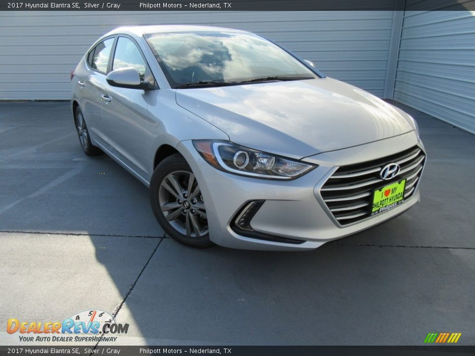 2017 Hyundai Elantra SE Silver / Gray Photo #1