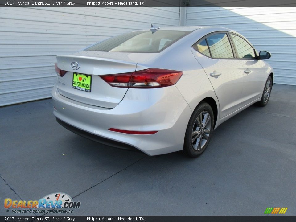 2017 Hyundai Elantra SE Silver / Gray Photo #4
