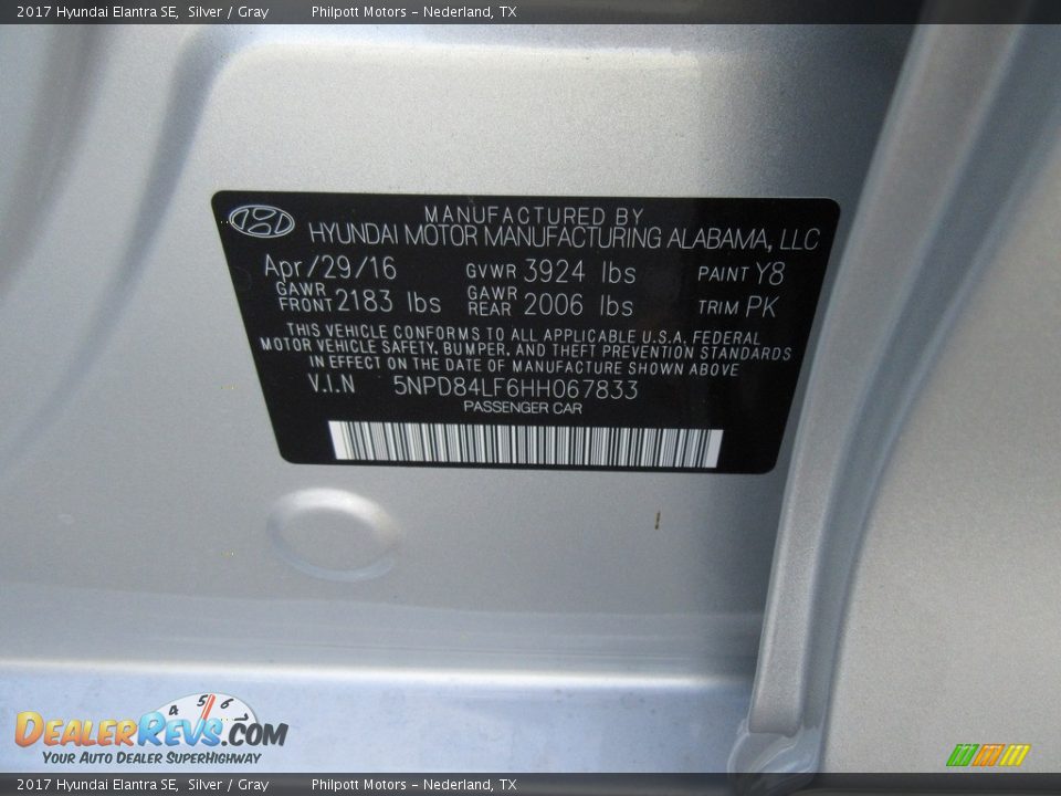 2017 Hyundai Elantra SE Silver / Gray Photo #32