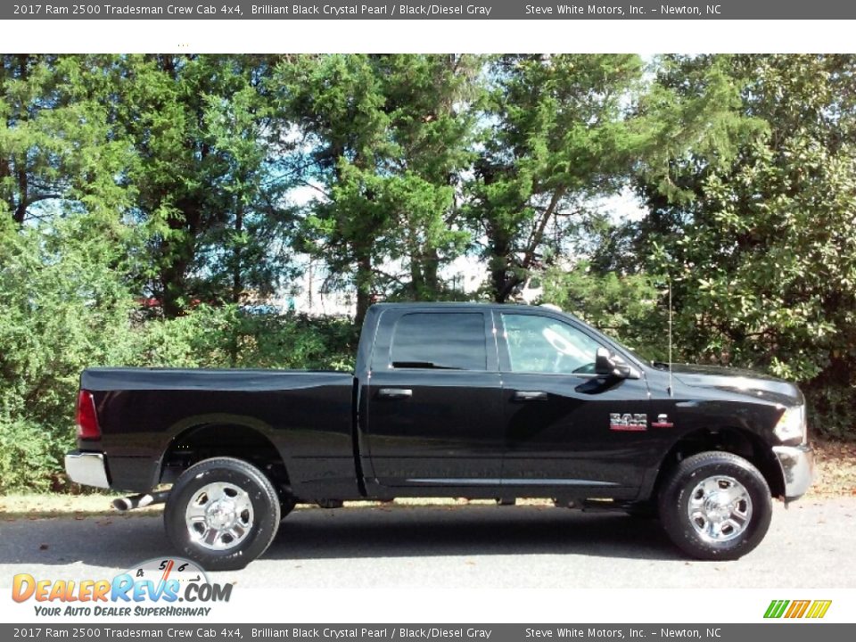 2017 Ram 2500 Tradesman Crew Cab 4x4 Brilliant Black Crystal Pearl / Black/Diesel Gray Photo #5