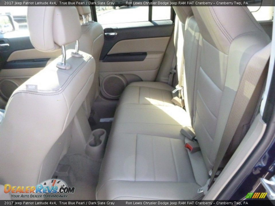 2017 Jeep Patriot Latitude 4x4 True Blue Pearl / Dark Slate Gray Photo #4
