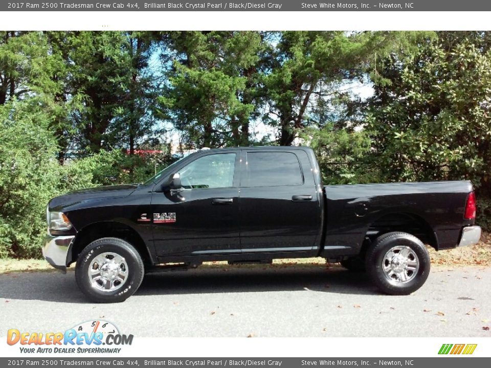 2017 Ram 2500 Tradesman Crew Cab 4x4 Brilliant Black Crystal Pearl / Black/Diesel Gray Photo #16