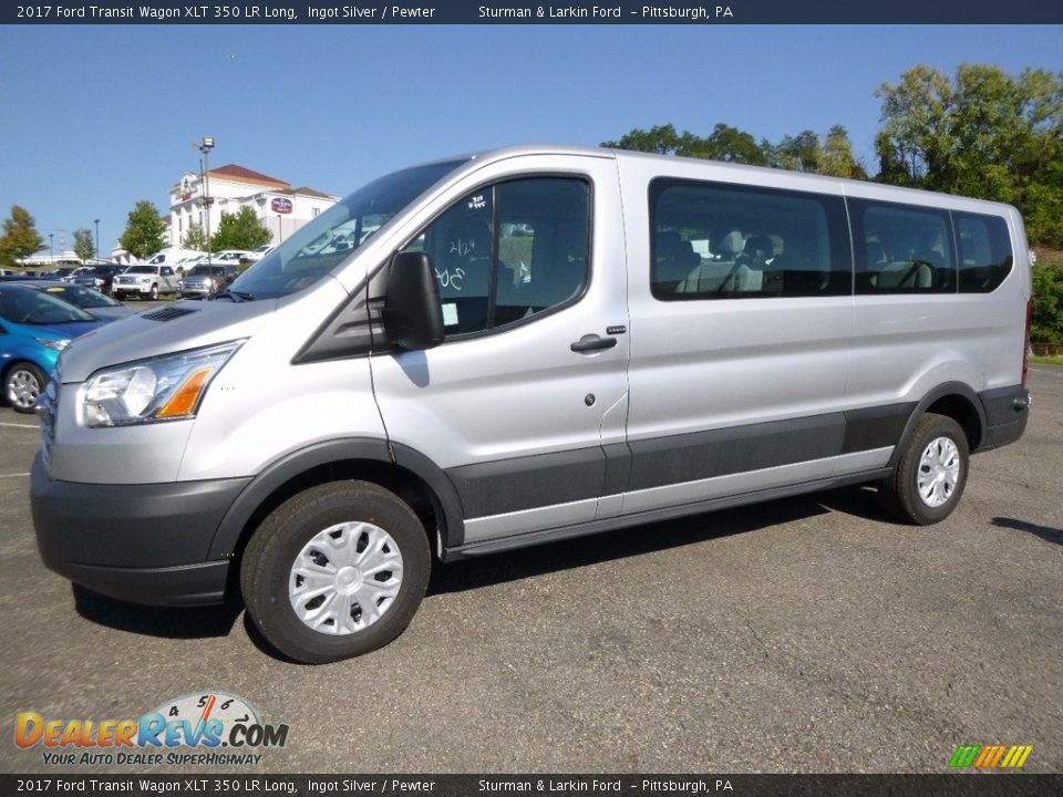 Front 3/4 View of 2017 Ford Transit Wagon XLT 350 LR Long Photo #7