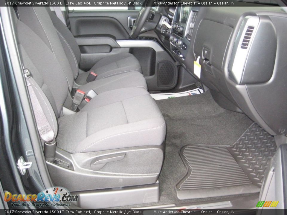 2017 Chevrolet Silverado 1500 LT Crew Cab 4x4 Graphite Metallic / Jet Black Photo #9