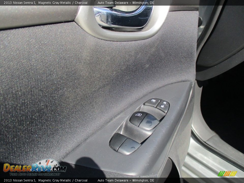 2013 Nissan Sentra S Magnetic Gray Metallic / Charcoal Photo #23