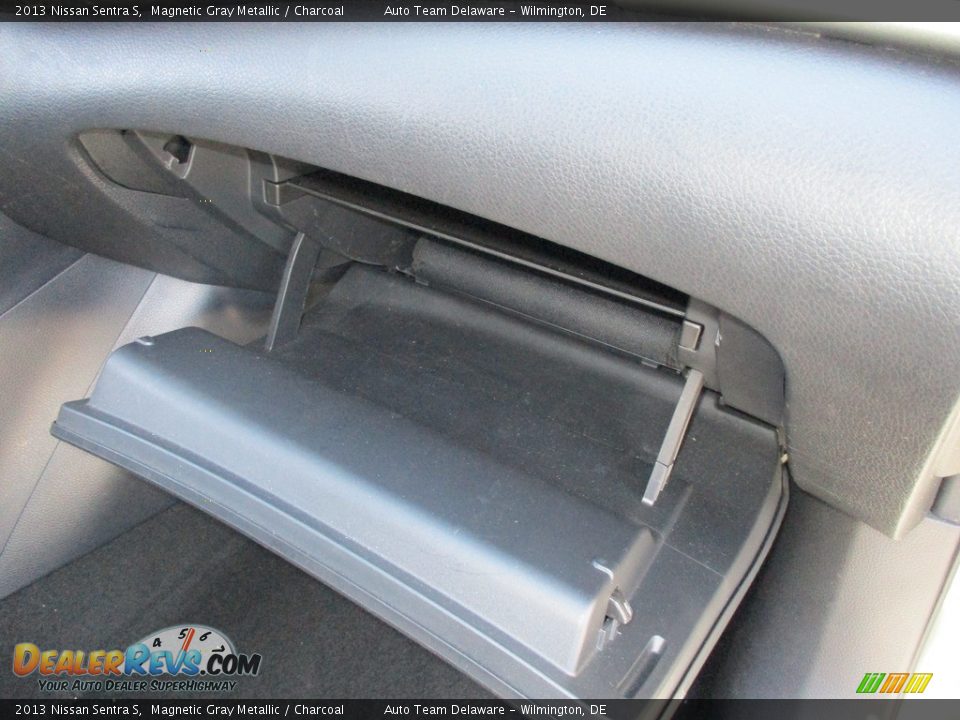 2013 Nissan Sentra S Magnetic Gray Metallic / Charcoal Photo #26