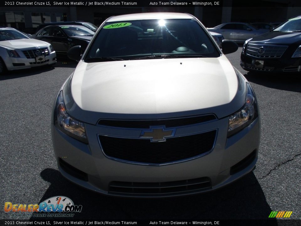 2013 Chevrolet Cruze LS Silver Ice Metallic / Jet Black/Medium Titanium Photo #9