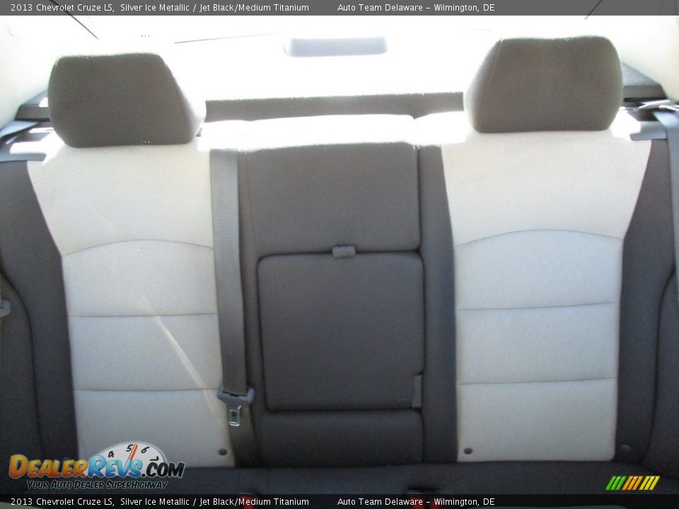 2013 Chevrolet Cruze LS Silver Ice Metallic / Jet Black/Medium Titanium Photo #19
