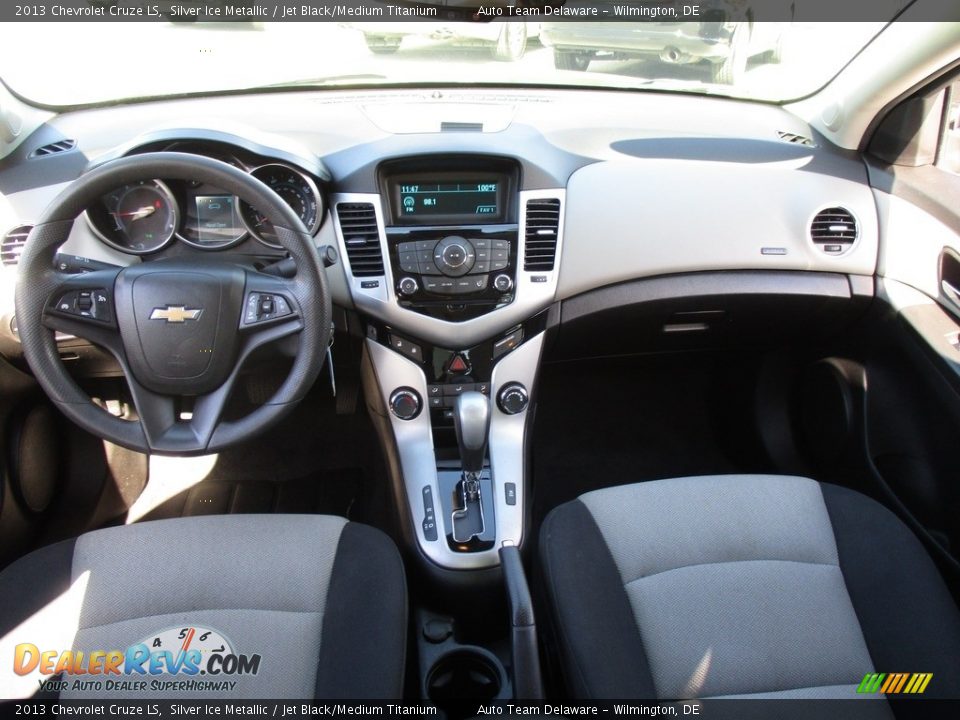 2013 Chevrolet Cruze LS Silver Ice Metallic / Jet Black/Medium Titanium Photo #30