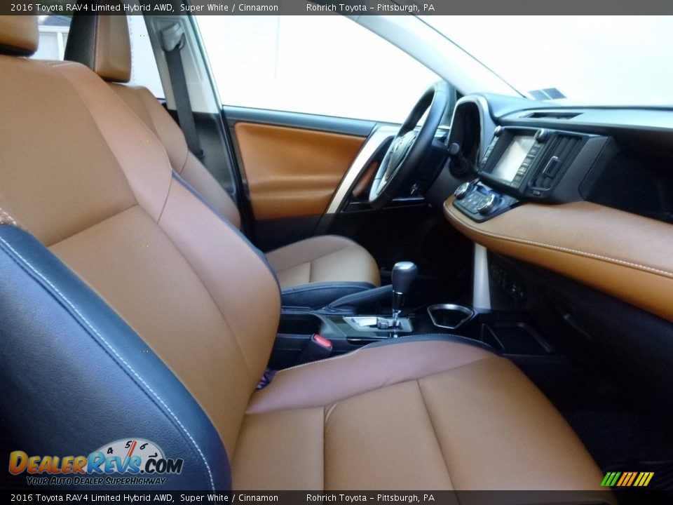 2016 Toyota RAV4 Limited Hybrid AWD Super White / Cinnamon Photo #12