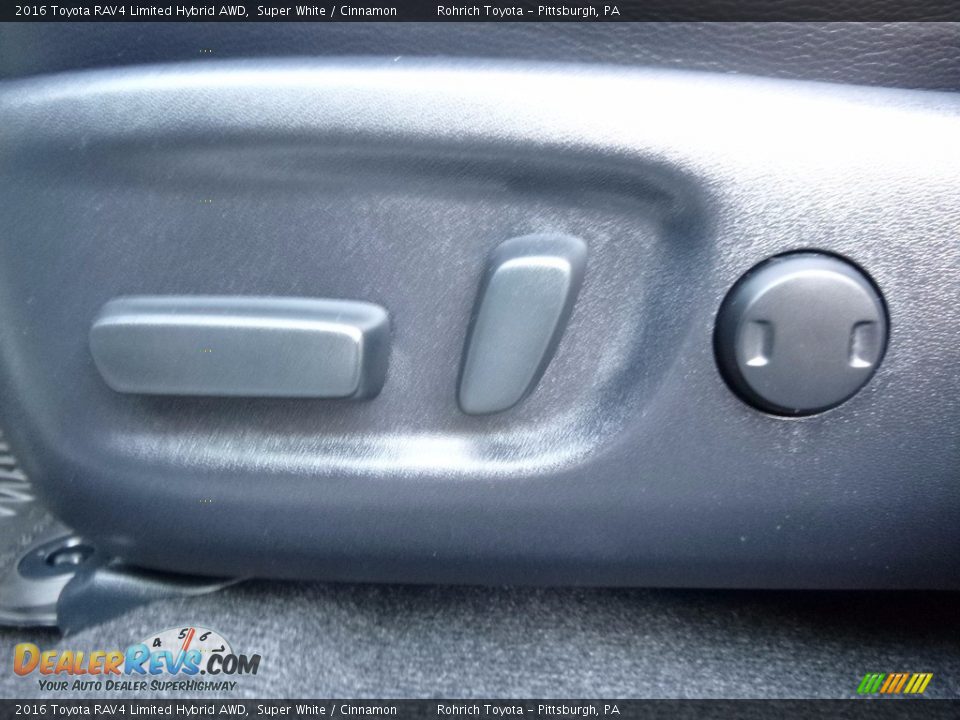 2016 Toyota RAV4 Limited Hybrid AWD Super White / Cinnamon Photo #18