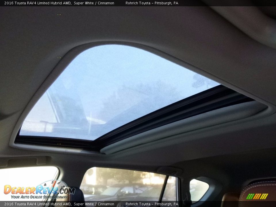 2016 Toyota RAV4 Limited Hybrid AWD Super White / Cinnamon Photo #19
