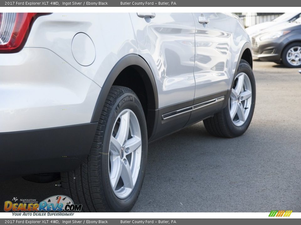 2017 Ford Explorer XLT 4WD Ingot Silver / Ebony Black Photo #4