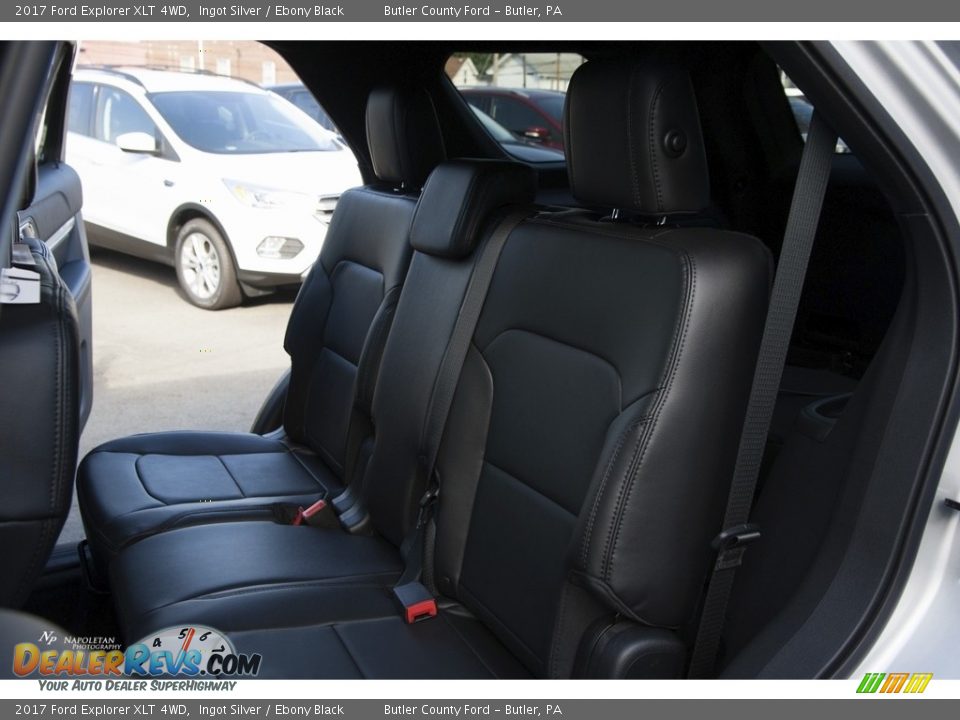 2017 Ford Explorer XLT 4WD Ingot Silver / Ebony Black Photo #12