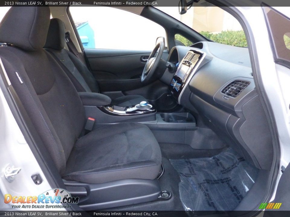 2013 Nissan LEAF SV Brilliant Silver / Black Photo #17