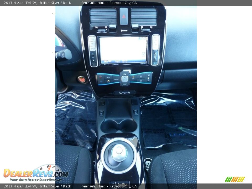 2013 Nissan LEAF SV Brilliant Silver / Black Photo #20