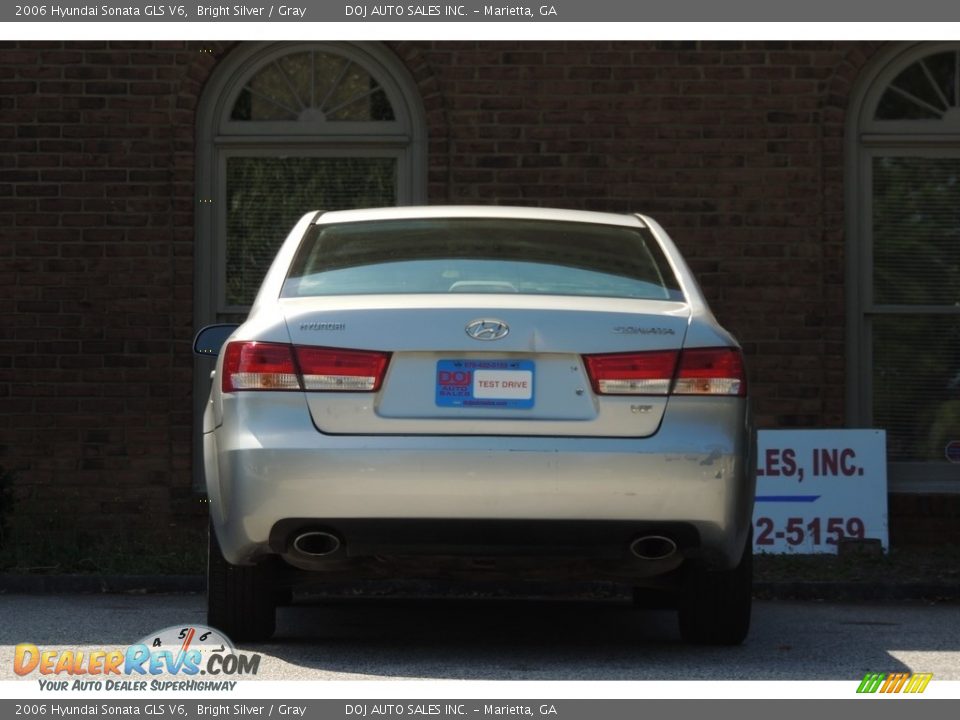 2006 Hyundai Sonata GLS V6 Bright Silver / Gray Photo #17