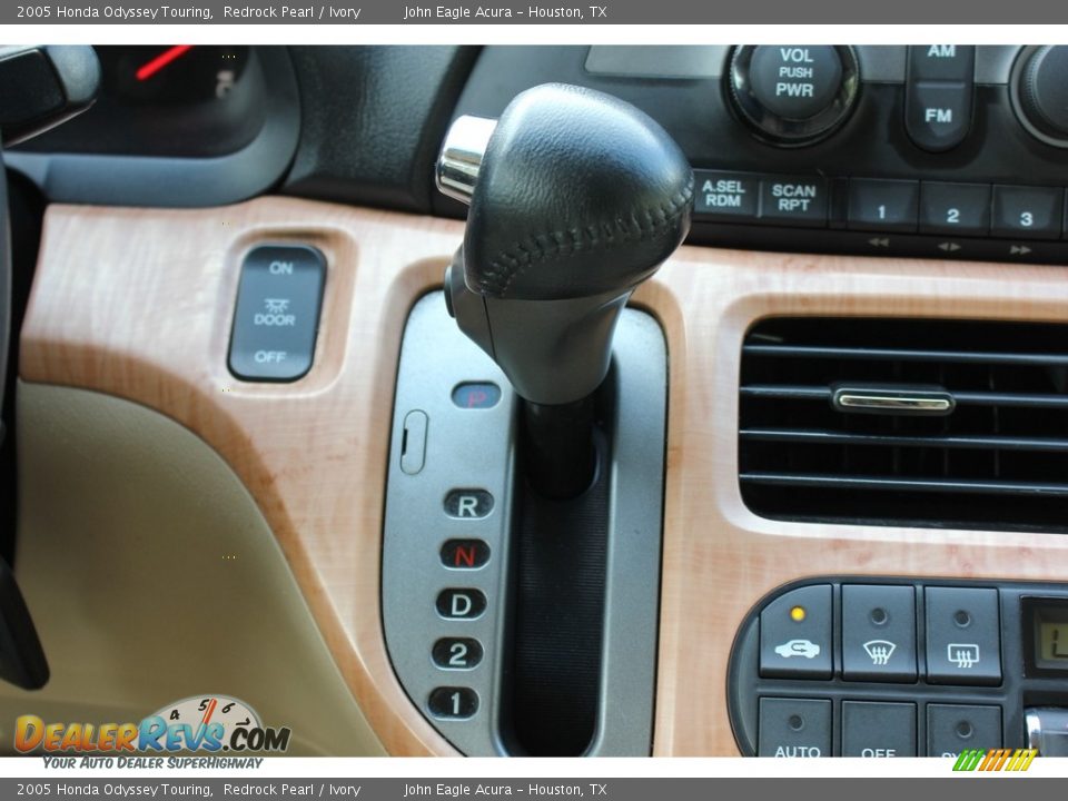 2005 Honda Odyssey Touring Redrock Pearl / Ivory Photo #33