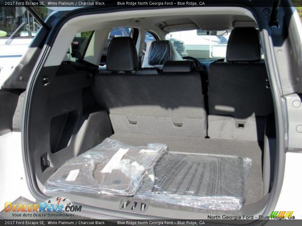 2017 Ford Escape SE White Platinum / Charcoal Black Photo #14