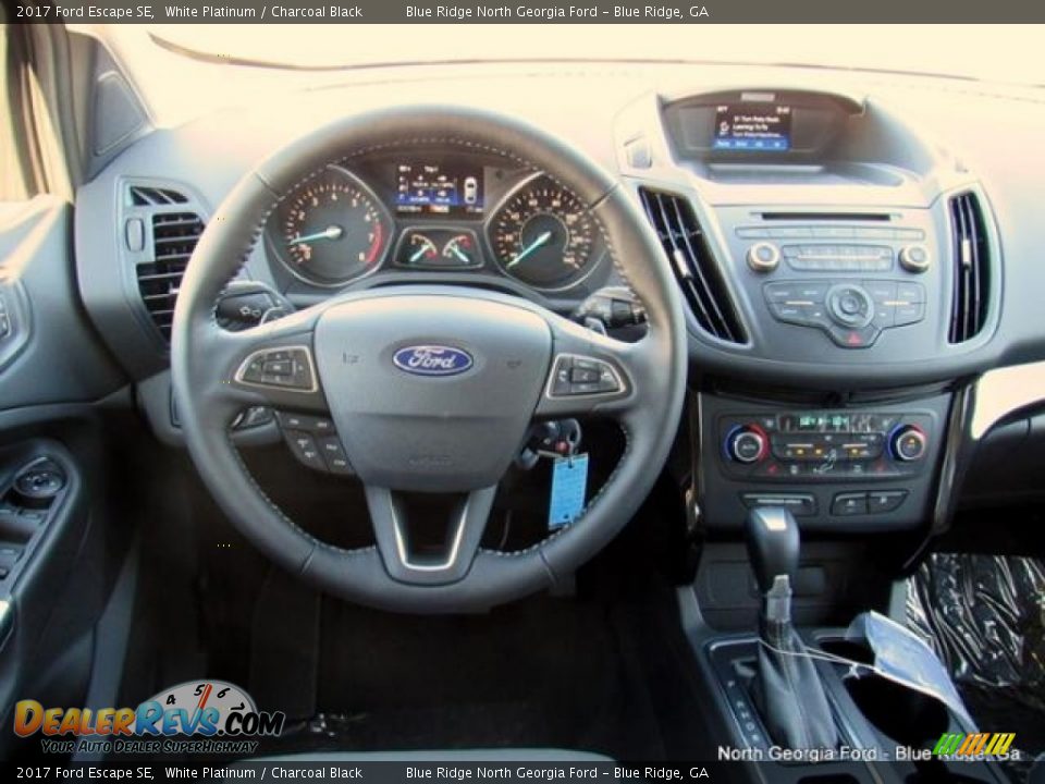 2017 Ford Escape SE White Platinum / Charcoal Black Photo #15