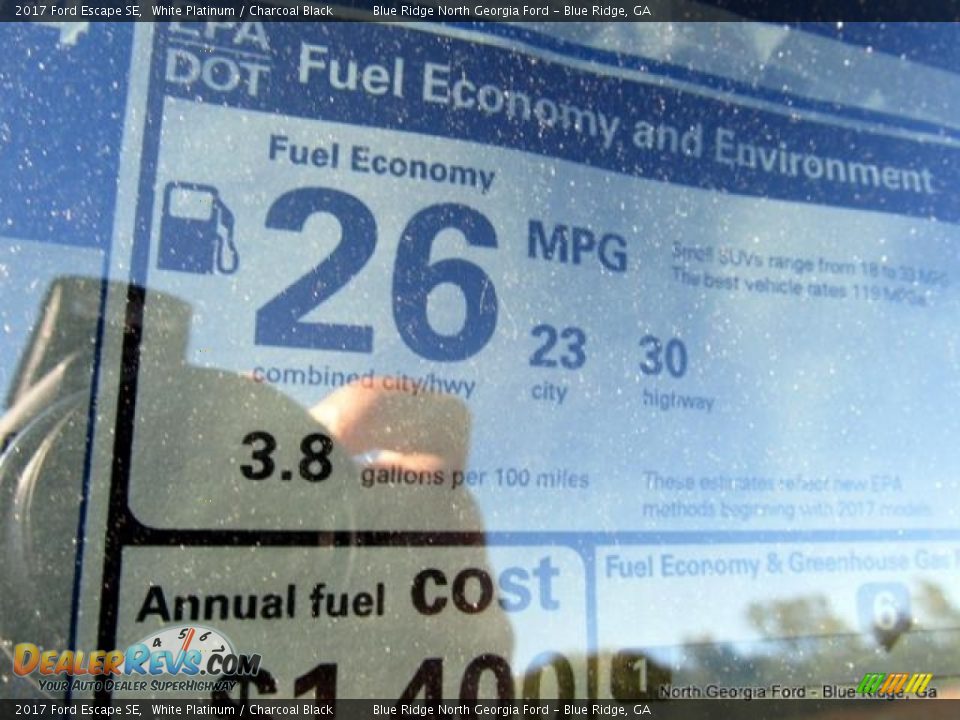 2017 Ford Escape SE White Platinum / Charcoal Black Photo #24