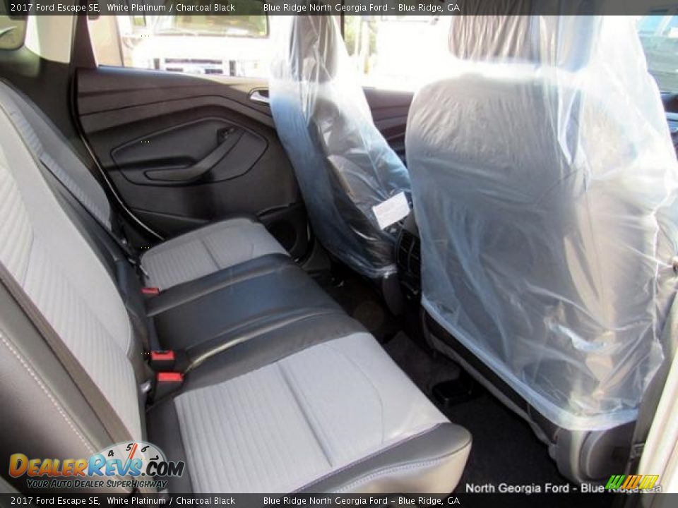 2017 Ford Escape SE White Platinum / Charcoal Black Photo #28