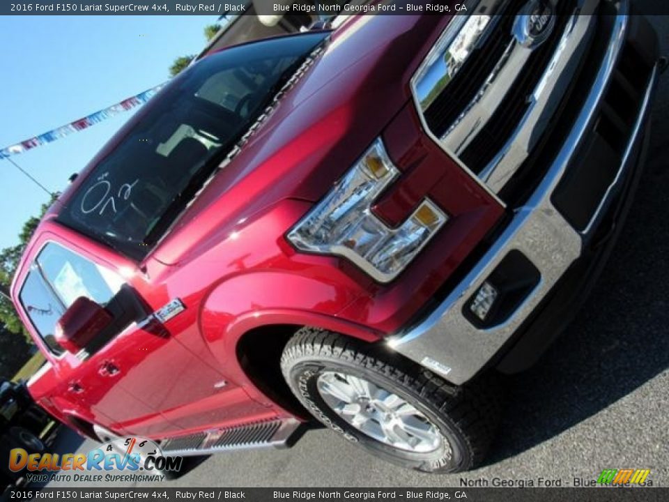2016 Ford F150 Lariat SuperCrew 4x4 Ruby Red / Black Photo #31