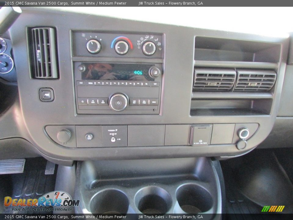 2015 GMC Savana Van 2500 Cargo Summit White / Medium Pewter Photo #16
