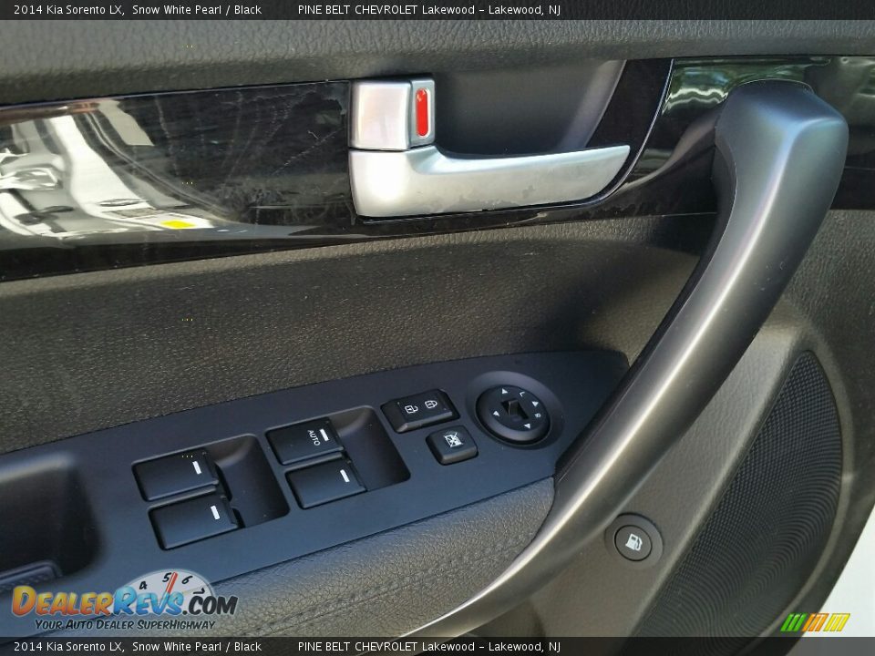 2014 Kia Sorento LX Snow White Pearl / Black Photo #11