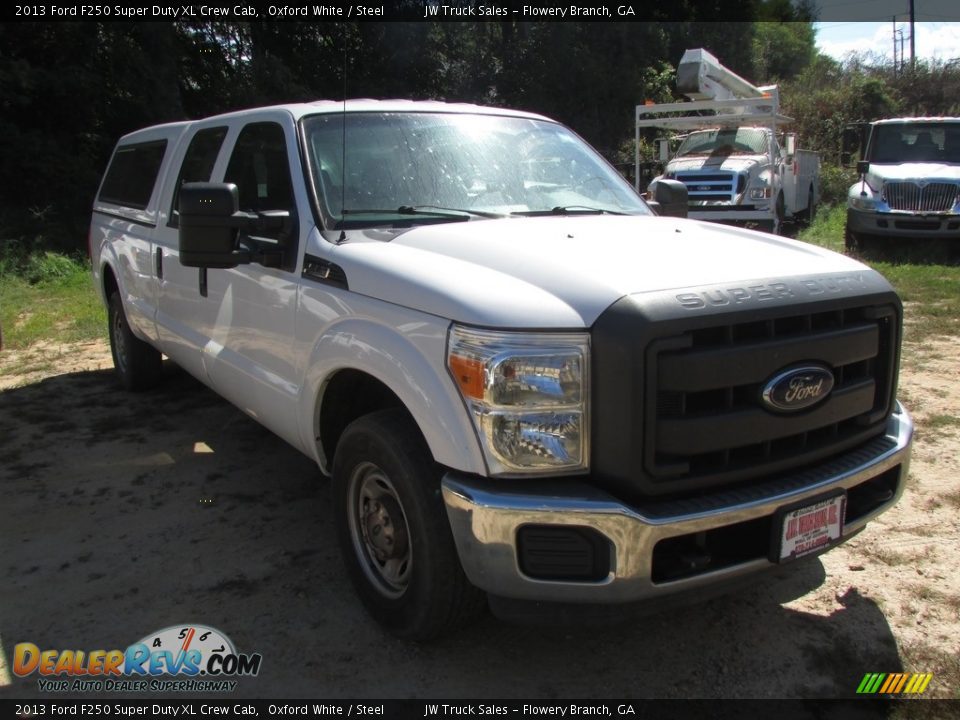 2013 Ford F250 Super Duty XL Crew Cab Oxford White / Steel Photo #3