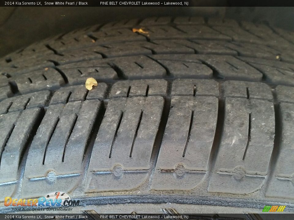 2014 Kia Sorento LX Snow White Pearl / Black Photo #29