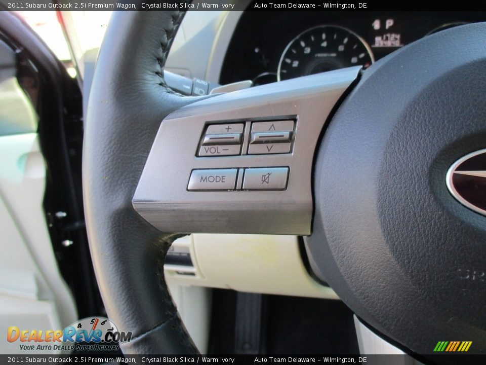 2011 Subaru Outback 2.5i Premium Wagon Crystal Black Silica / Warm Ivory Photo #28