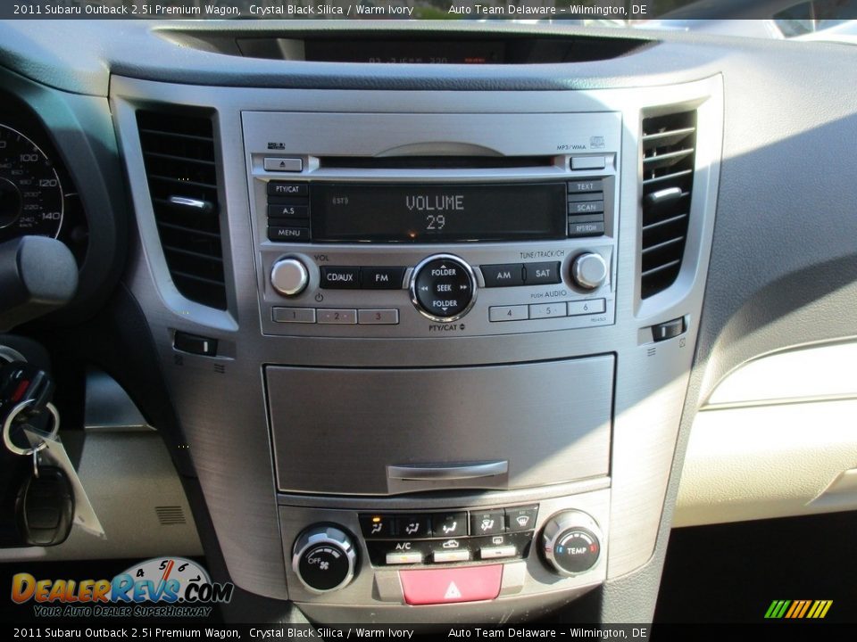 2011 Subaru Outback 2.5i Premium Wagon Crystal Black Silica / Warm Ivory Photo #32
