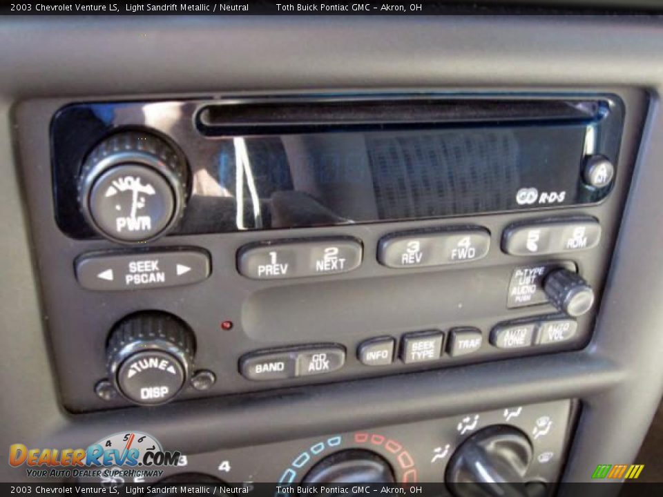 2003 Chevrolet Venture LS Light Sandrift Metallic / Neutral Photo #15