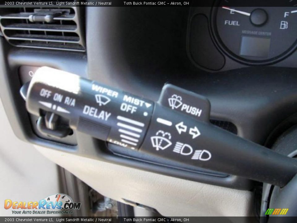 2003 Chevrolet Venture LS Light Sandrift Metallic / Neutral Photo #17