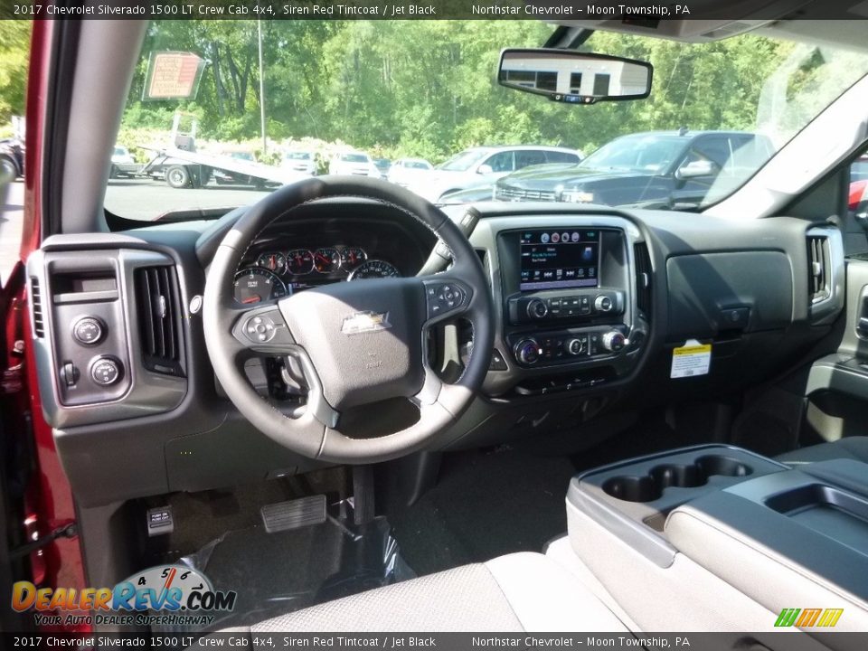 2017 Chevrolet Silverado 1500 LT Crew Cab 4x4 Siren Red Tintcoat / Jet Black Photo #12