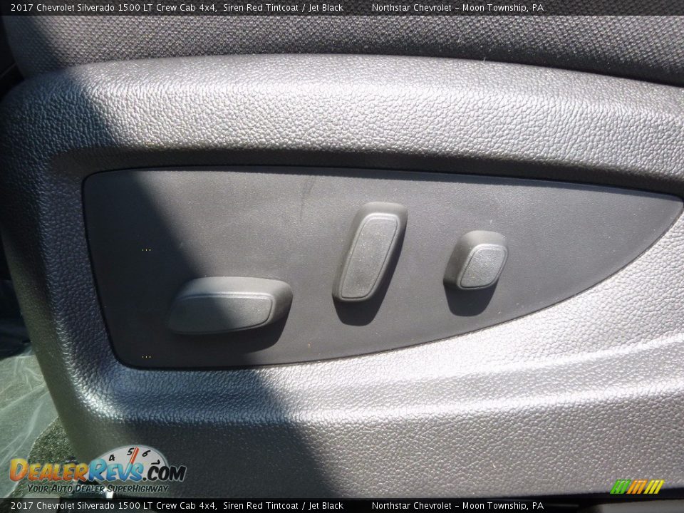 2017 Chevrolet Silverado 1500 LT Crew Cab 4x4 Siren Red Tintcoat / Jet Black Photo #15