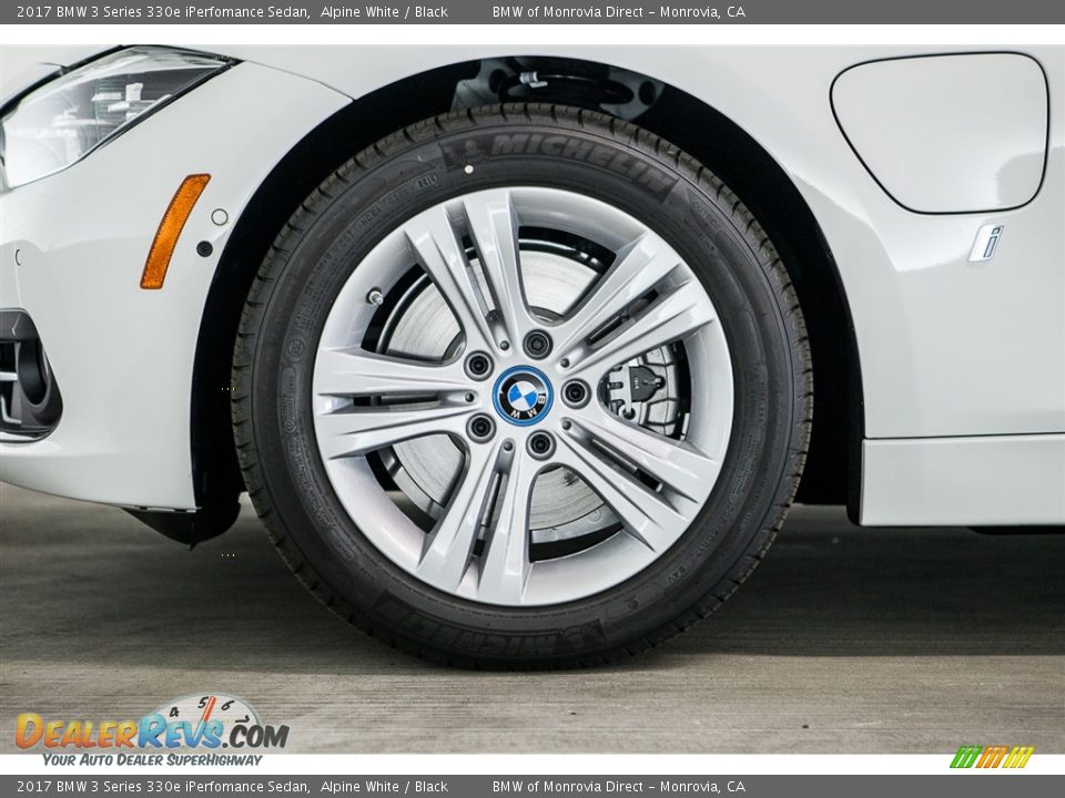 2017 BMW 3 Series 330e iPerfomance Sedan Wheel Photo #10