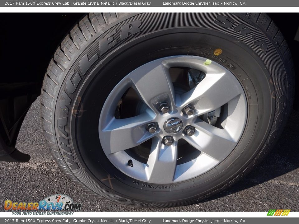 2017 Ram 1500 Express Crew Cab Granite Crystal Metallic / Black/Diesel Gray Photo #5