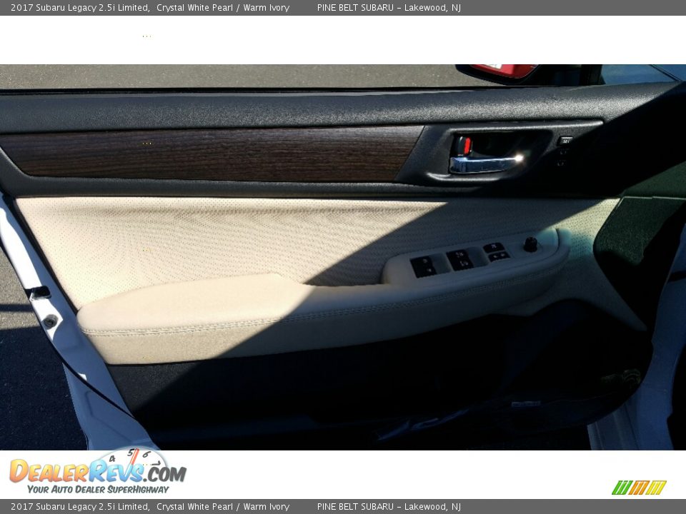 2017 Subaru Legacy 2.5i Limited Crystal White Pearl / Warm Ivory Photo #6